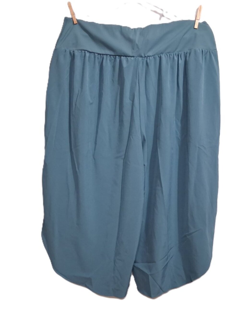 Halara Breezeful™ High Waisted Tummy Control Capri 1X - Picture 2 of 5
